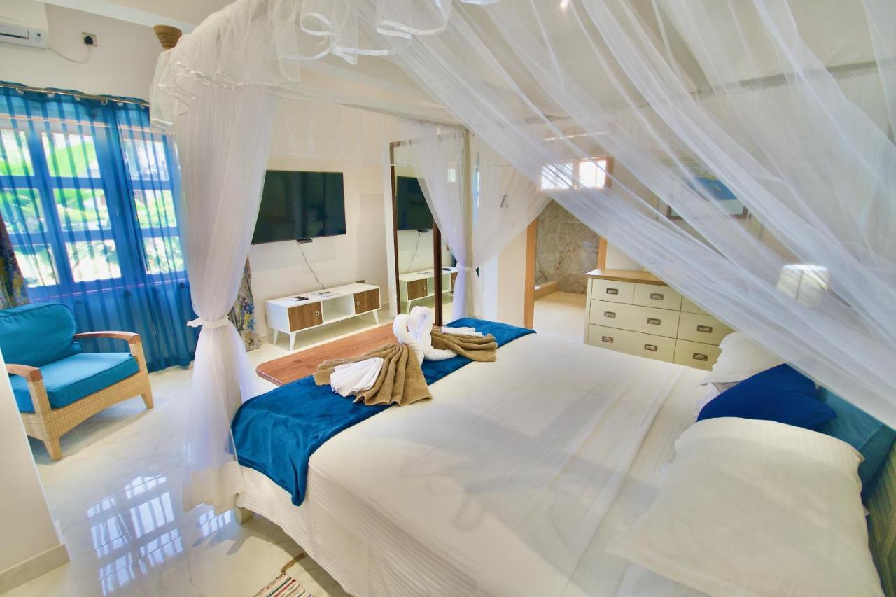 Sea Splash Self Catering And La Petite Maison Grand Anse  Dış mekan fotoğraf