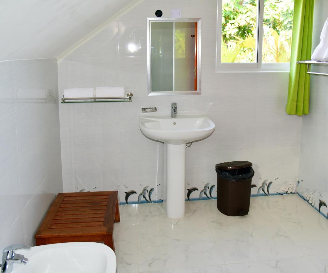 Sea Splash Self Catering And La Petite Maison Grand Anse  Dış mekan fotoğraf