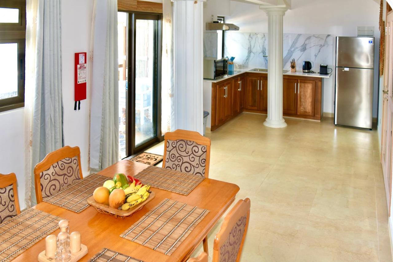 Sea Splash Self Catering And La Petite Maison Grand Anse  Dış mekan fotoğraf