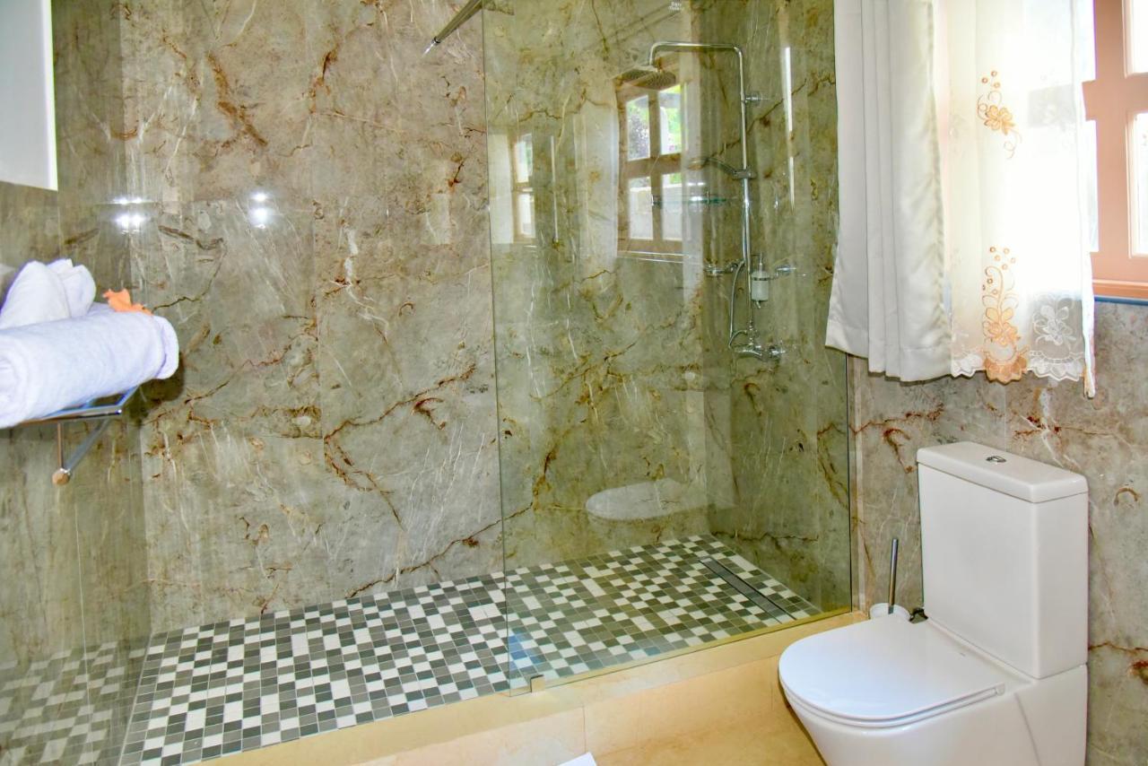 Sea Splash Self Catering And La Petite Maison Grand Anse  Dış mekan fotoğraf
